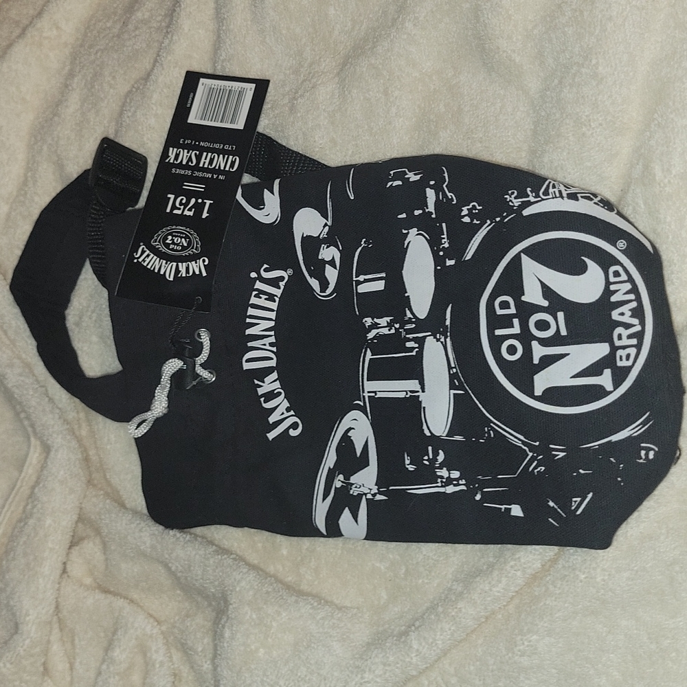 Jack Daniel's 1 of 3 designs music sinch sack